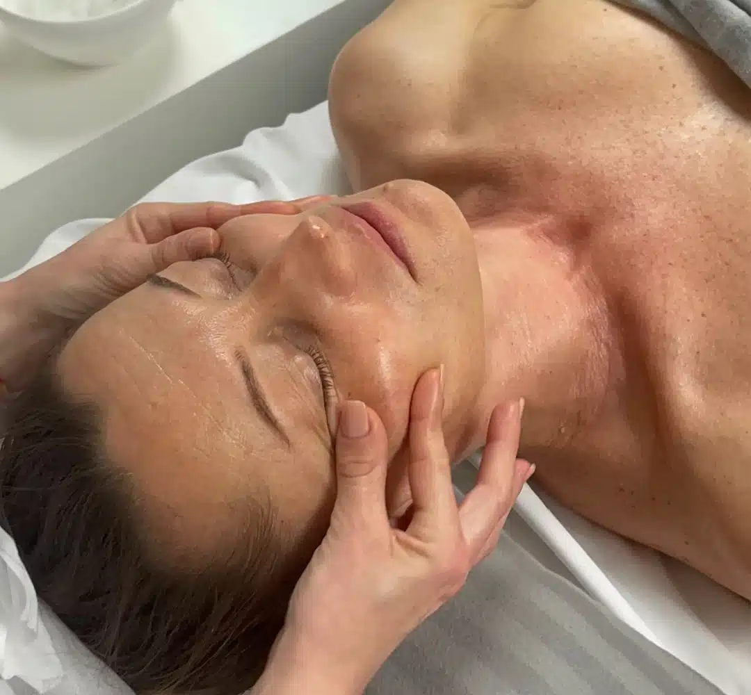 Face and scalp massage during a relaxing scalp spa session